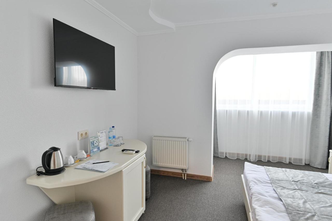 Makis Hotel Spa Поддубцы Экстерьер фото