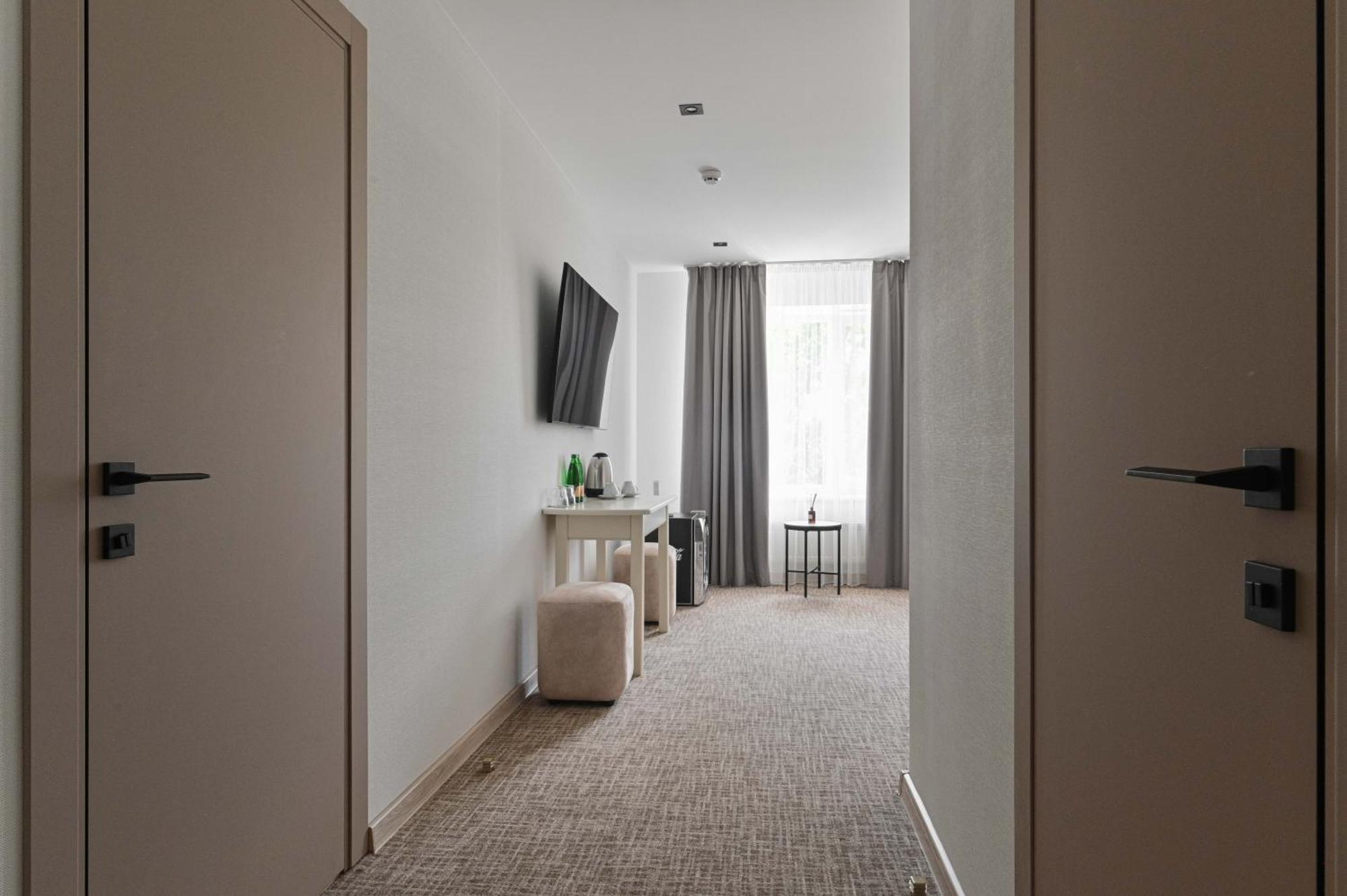 Makis Hotel Spa Поддубцы Экстерьер фото