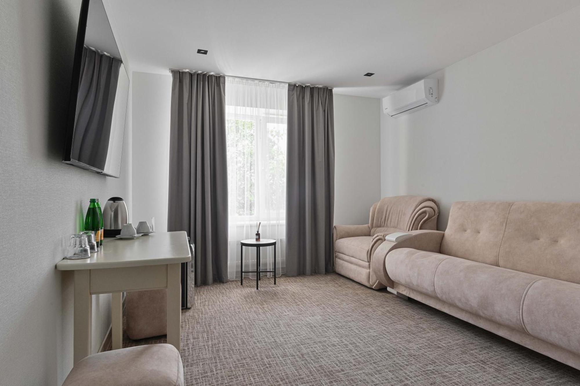 Makis Hotel Spa Поддубцы Экстерьер фото